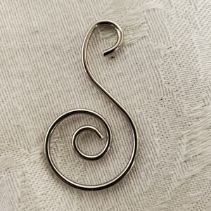 NEW Gerson Silver S Hooks Ornament Hangers 24 Pack - Set of 3 - Total 72